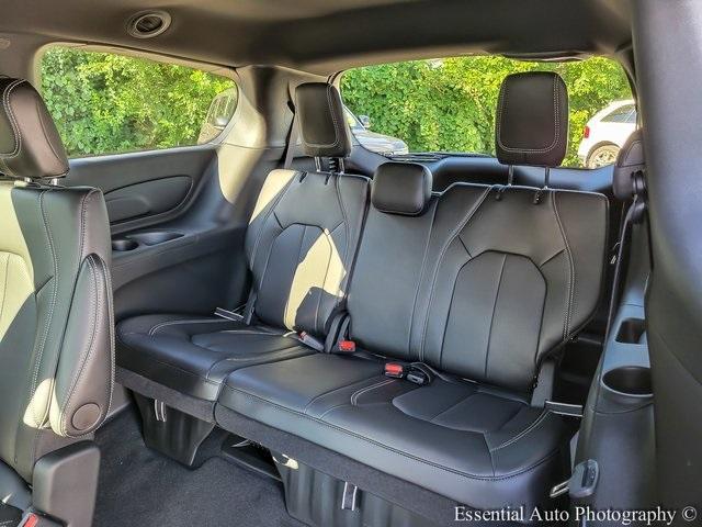 Photo of 2026 PW7 Chrysler Pacifica