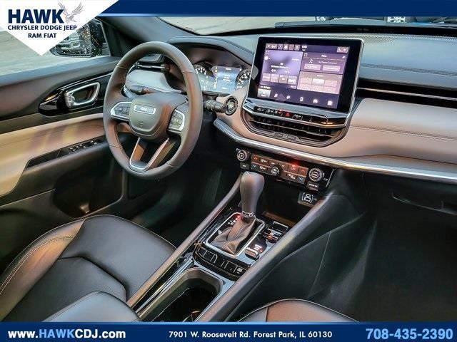 Photo of 2024 Diamond Black Jeep Compass