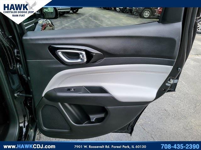 Photo of 2024 Diamond Black Jeep Compass