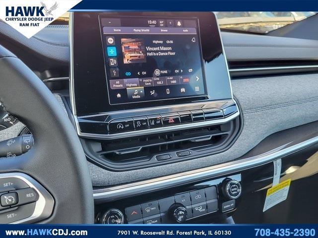 Photo of 2025 Diamond Black Jeep Compass