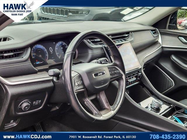Photo of 2021 Diamond Black Jeep Grand Cherokee L