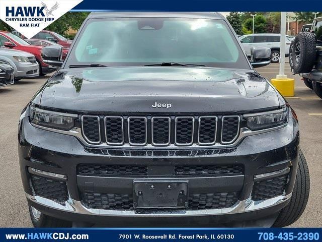 Photo of 2021 Diamond Black Jeep Grand Cherokee L