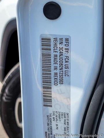 Photo of 2022 Bright White Clearcoat Jeep Compass