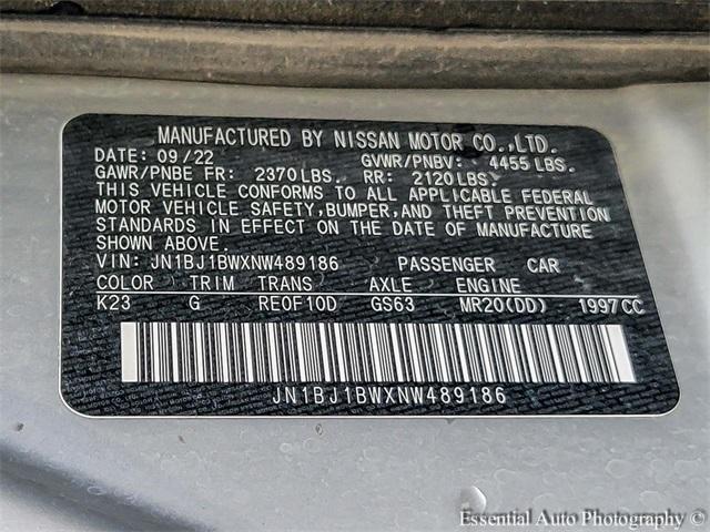Photo of 2022 Brilliant Silver Metallic Nissan Rogue Sport