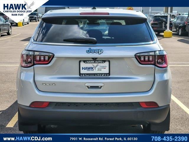 Photo of 2024 Silver Zynith Jeep Compass