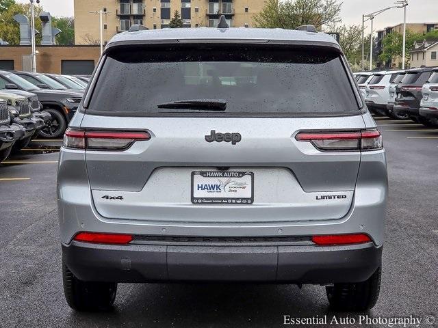 Photo of 2025 Silver Zynith Jeep Grand Cherokee L