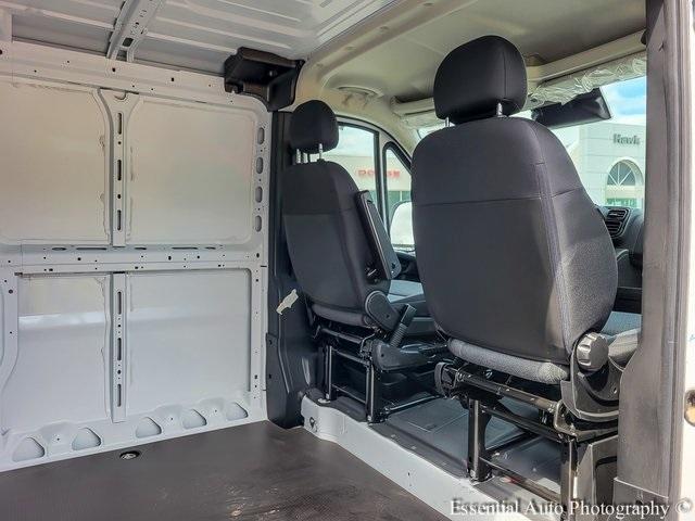 Photo of 2025 Bright White Clearcoat RAM ProMaster 1500