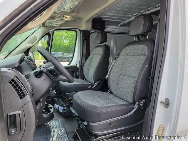 Photo of 2025 Bright White Clearcoat RAM ProMaster 1500