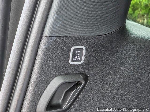 Photo of 2025 Diamond Black Jeep Wagoneer