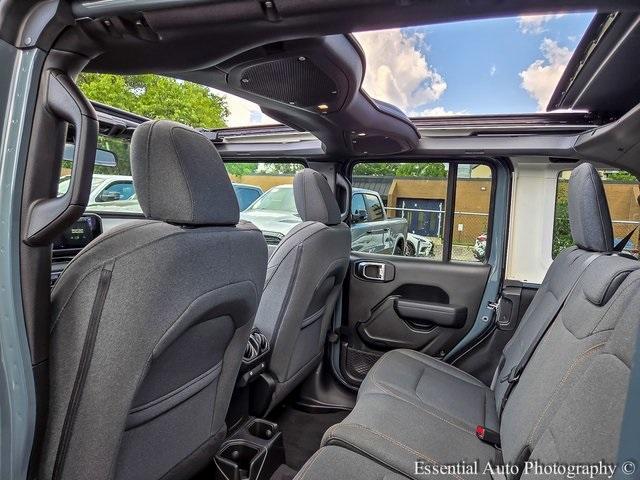 Photo of 2025 Anvil Clearcoat Jeep Wrangler