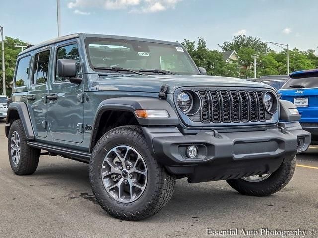 Photo of 2025 Anvil Clearcoat Jeep Wrangler