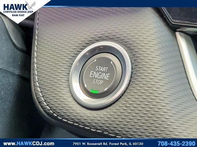 Photo of 2025 Summit White Chevrolet Equinox