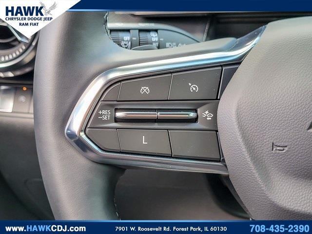 Photo of 2025 Summit White Chevrolet Equinox