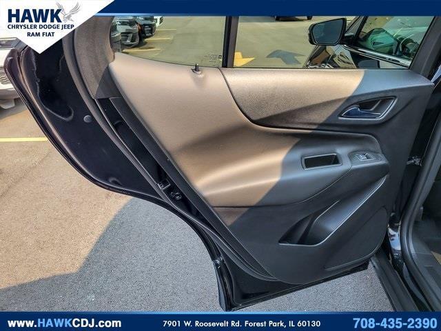 Photo of 2022 Mosaic Black Metallic Chevrolet Equinox