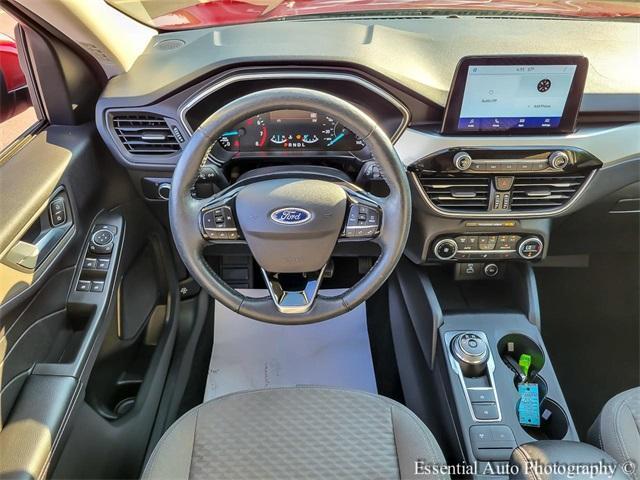 Photo of 2021 Rapid Red Metallic Tinted Clearcoat Ford Escape