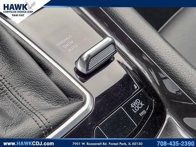 Photo of 2025 Bright White Clearcoat Jeep Compass