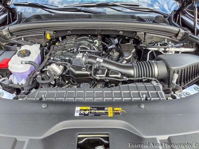 Photo of 2025 Diamond Black Jeep Grand Cherokee