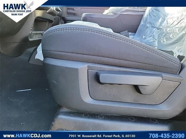 Photo of 2024 Granite Crystal Clearcoat Metallic RAM 2500