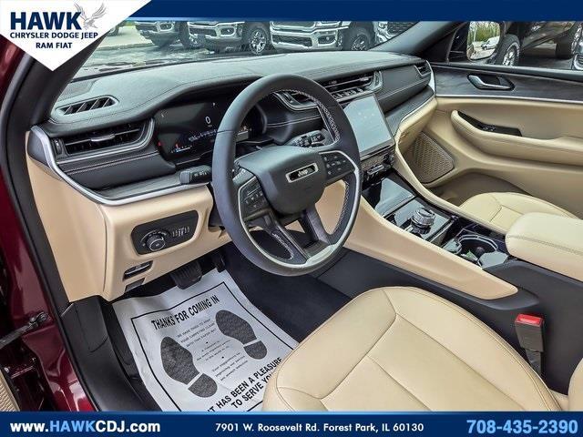 Photo of 2023 Velvet Red Pearlcoat Jeep Grand Cherokee