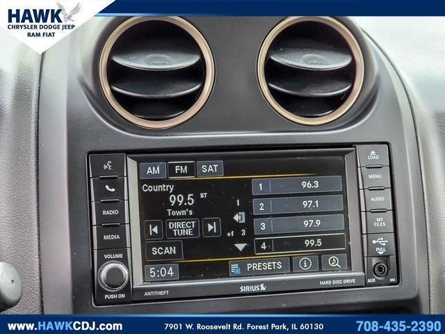 Photo of 2016 Granite Crystal Clearcoat Metallic Jeep Compass