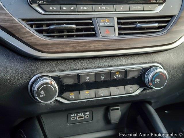 Photo of 2023 Gun Metallic Nissan Altima