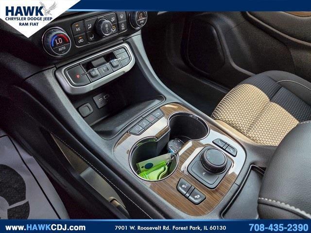 Photo of 2023 Ebony Twilight Metallic GMC Acadia