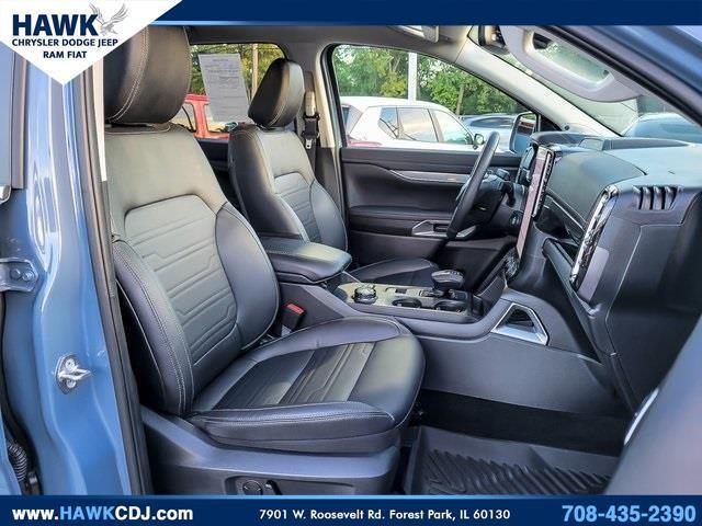 Photo of 2024 Azure Gray Metallic Ford Ranger
