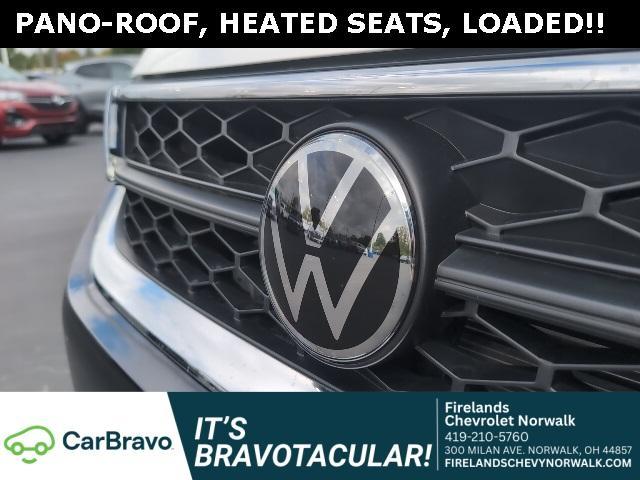 Photo of 2024 Pure White Volkswagen Taos