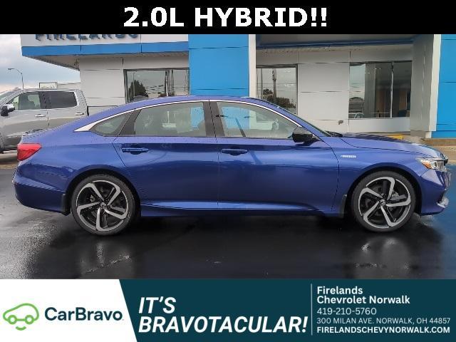 Photo of 2022 Still Night Pearl Honda Accord Hybrid