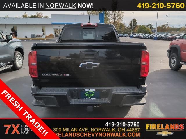 Photo of 2019 Black Chevrolet Colorado