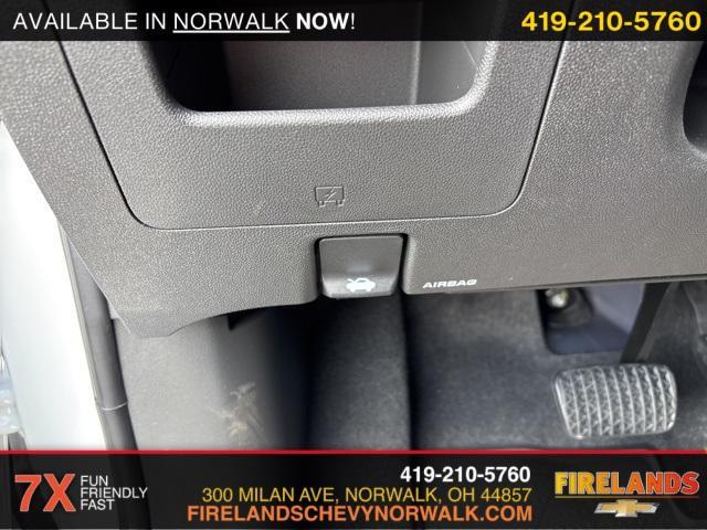 Photo of 2026 Pearl Chevrolet Trailblazer