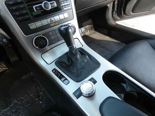 Photo of 2012 Gray Mercedes-Benz SLK-Class