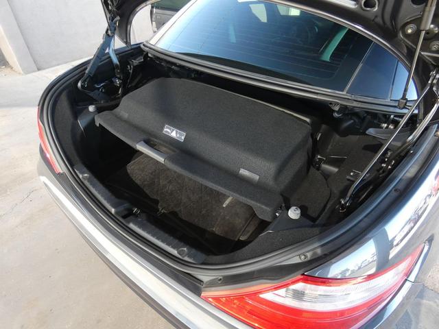 Photo of 2012 Gray Mercedes-Benz SLK-Class