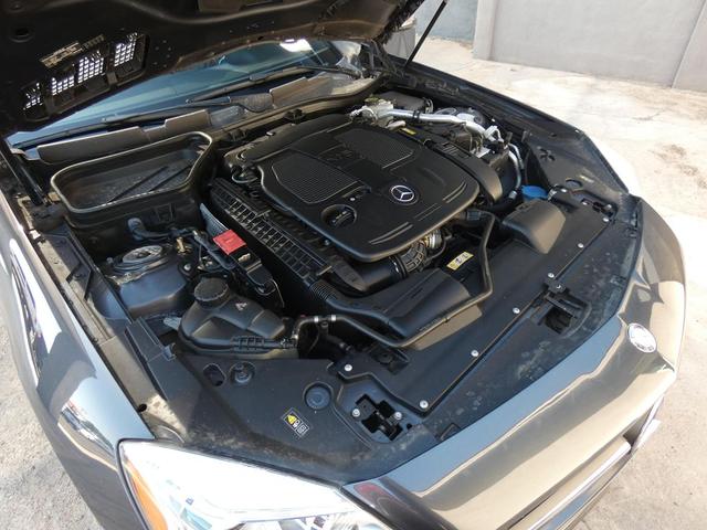 Photo of 2012 Gray Mercedes-Benz SLK-Class