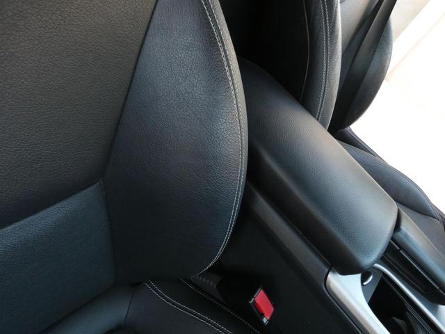 Photo of 2012 Gray Mercedes-Benz SLK-Class