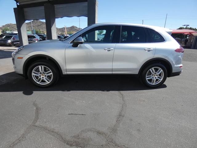 Photo of 2016 Rhodium Silver Metallic Porsche Cayenne
