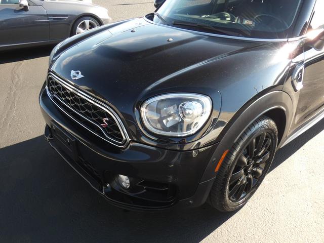 Photo of 2018 Midnight Black Metallic MINI Countryman