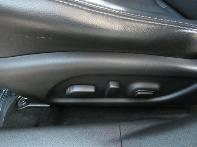 Photo of 2017 Gun Metallic Nissan Altima