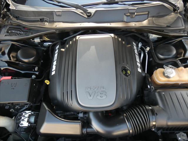 Photo of 2015 Pitch Black Clearcoat Dodge Challenger