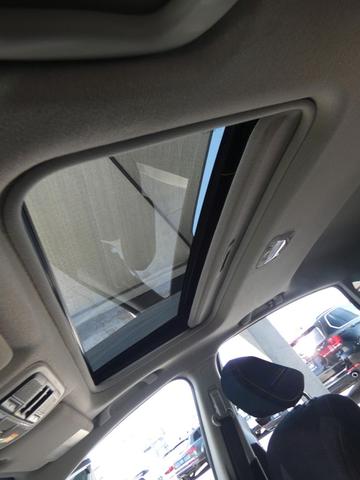 Photo of 2017 Crystal White Pearl Subaru Crosstrek
