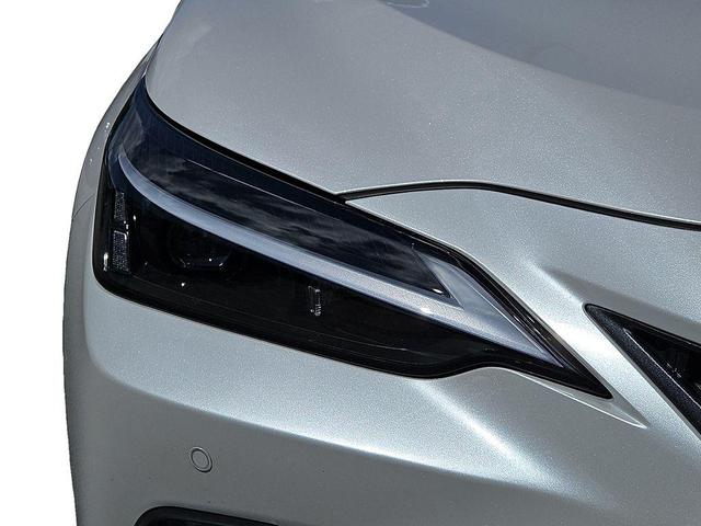 Photo of 2025 Eminent White Pearl Lexus NX 350
