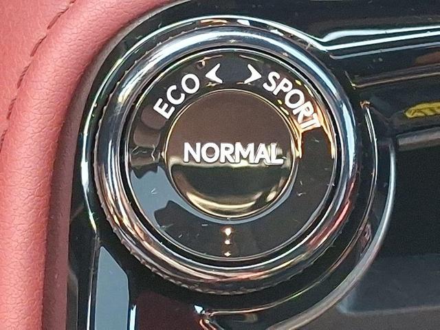 Photo of 2022 Atomic Silver Lexus NX 350