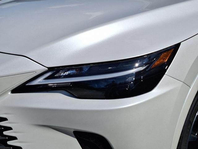 Photo of 2025 Eminent White Pearl Lexus RX 350