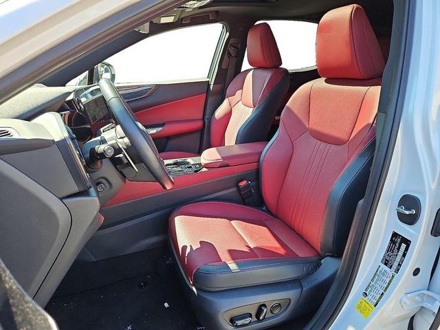 Photo of 2025 White Pearl Lexus NX 350
