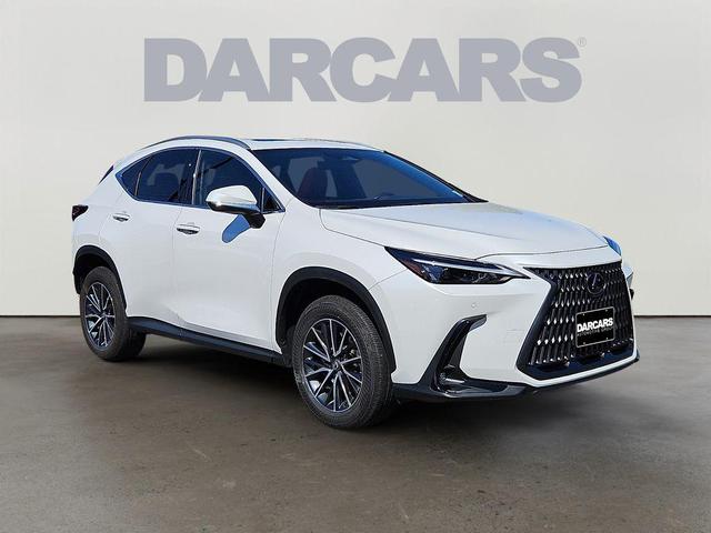 Photo of 2025 White Pearl Lexus NX 350