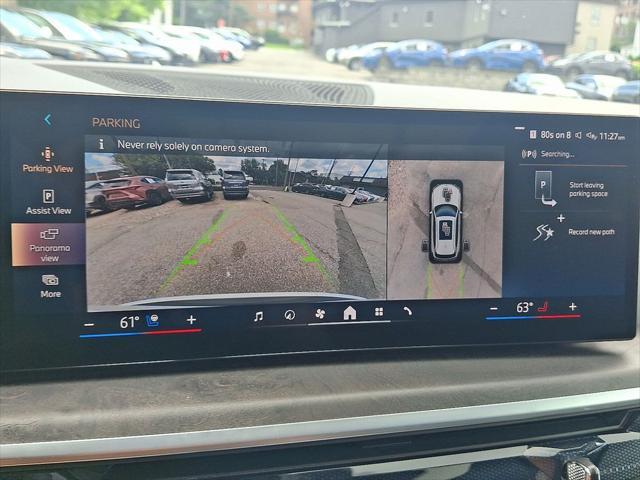 Photo of 2025 White BMW X5 PHEV
