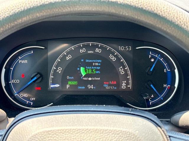 Photo of 2025 Silver Toyota RAV4 Hybrid