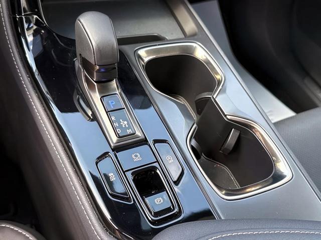 Photo of 2025 Gray Lexus NX 250