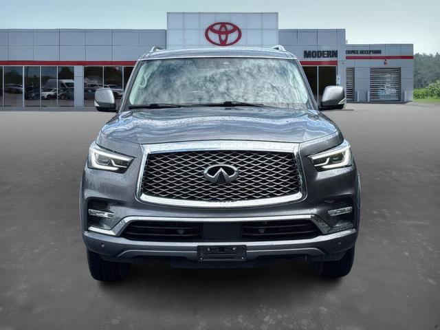 Photo of 2020 Gray INFINITI QX80