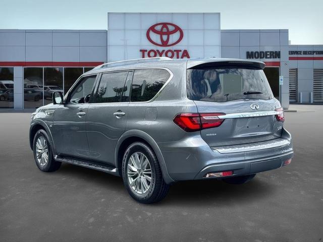 Photo of 2020 Gray INFINITI QX80